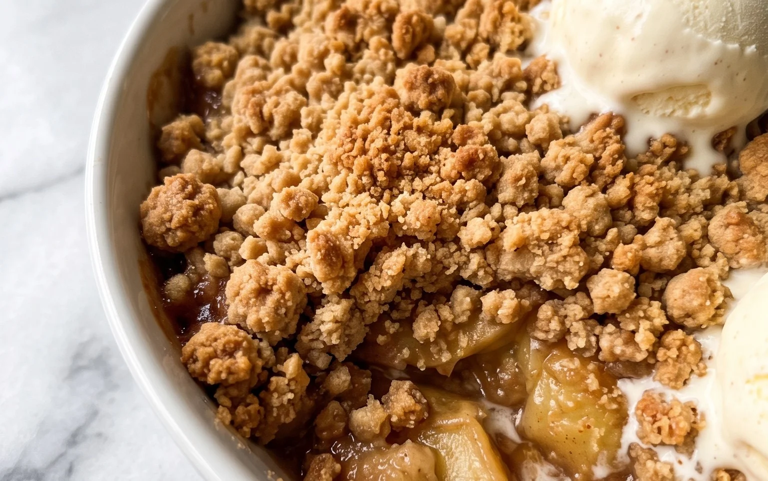 Einfacher Apfel Crumble: Gelingt immer, maximaler Geschmack